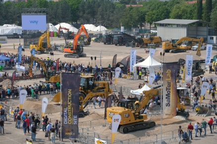 CONSTRUCTION MACHINERY EXPORTS HOLD STEADY DESPITE CURRENT UNCERTAINTIES 
