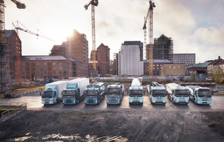 VOLVO oferă camioane electrice specializate pentru construcţii
