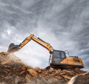 Excavatoare pe șenile pentru o nouă generație de operatori - CASE Seria E: Excelență, Eficiență, Exactitate și Economie