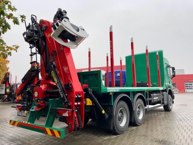 Parteneriat între Scania România, Schwarzmüller România și Terra Palfinger pentru soluții integrate de transport specializat