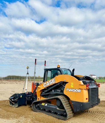CASE TV450B redefinește standardele în segmentul încărcătoarelor compacte pe șenile