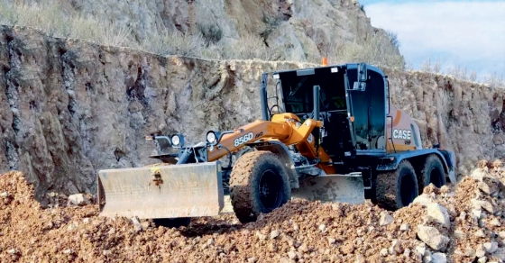 DINAMICE, FIABILE, PRODUCTIVE - Noile autogredere CASE din Seria D